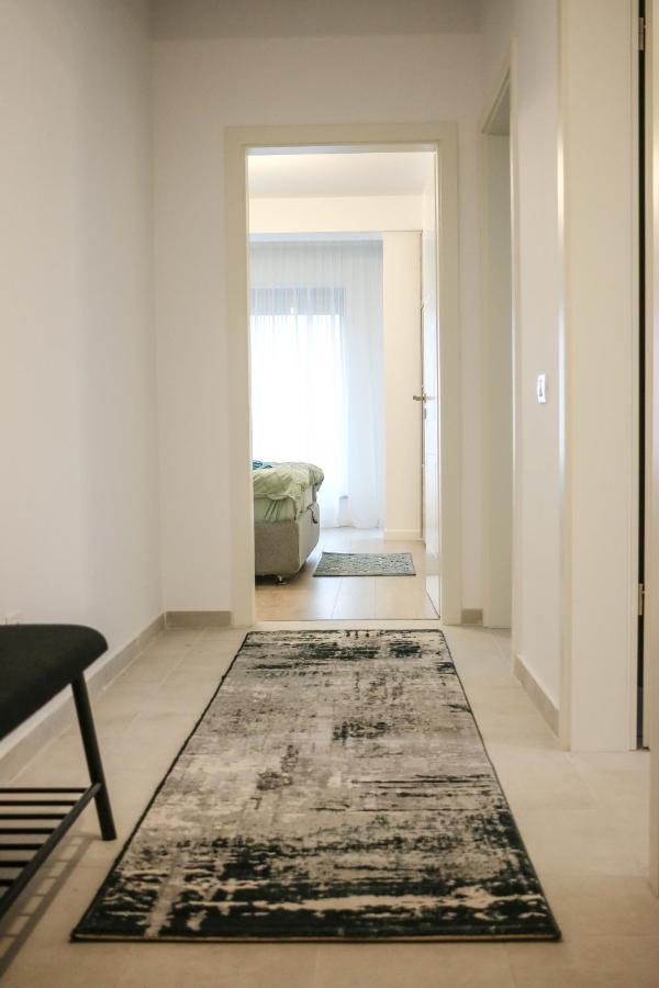 בוקרשט The Next Door Apartaments מראה חיצוני תמונה